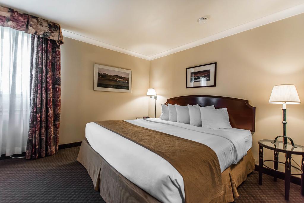 Quality Inn & Suites Garden Of The Gulf Summerside Exterior foto